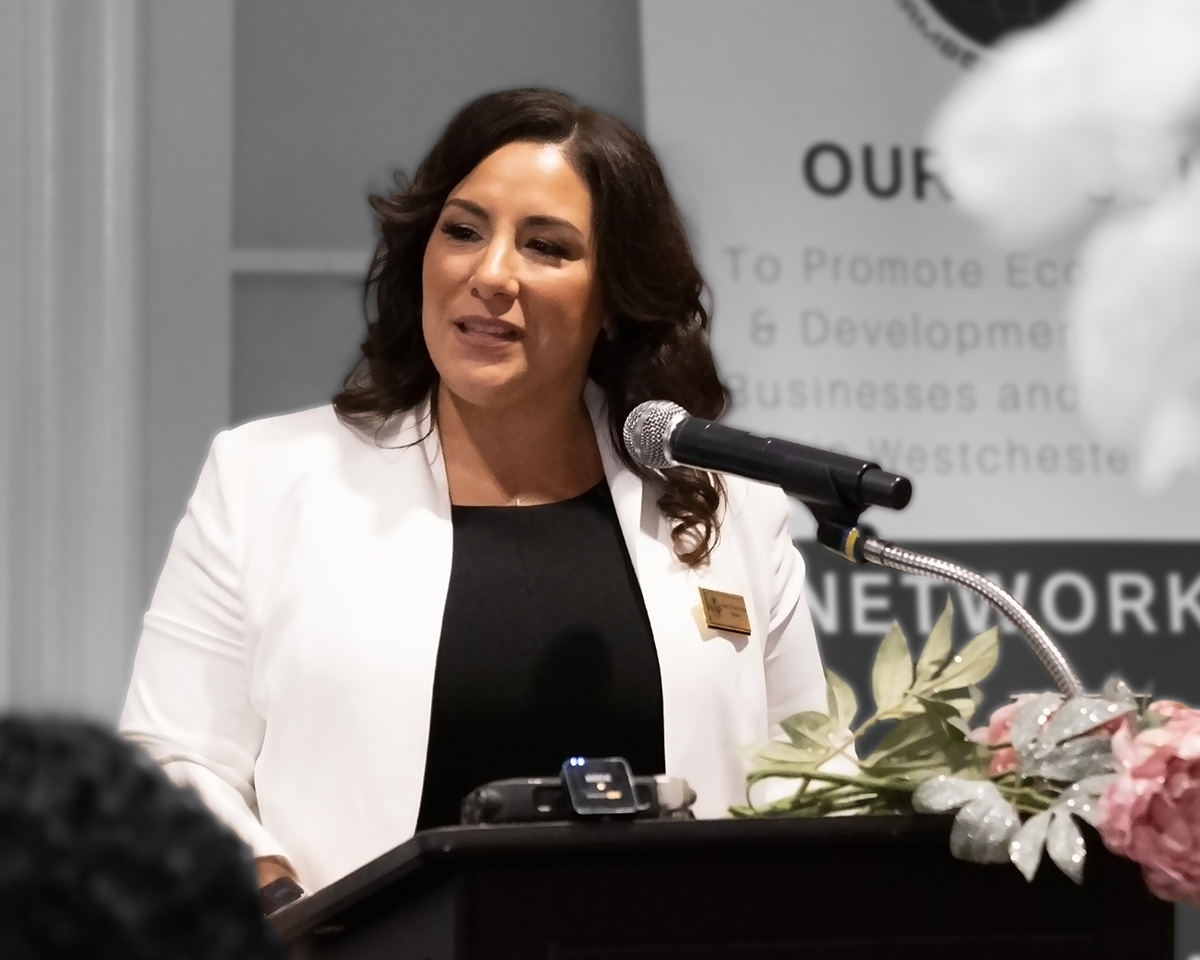 Elena Rivera-Cheek, Founder of Copy & Art Named a 2022 Notable Hispanic Leader by Crain’s New York Business